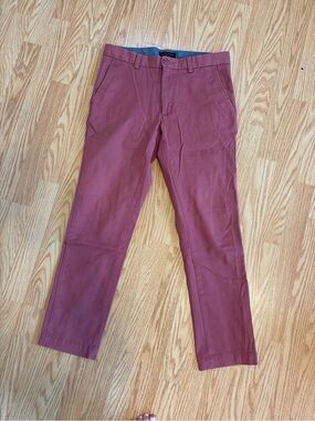Banana Republic Straight Fit Aiden Chino Pants Men’s Size 30x30 Dark Pink